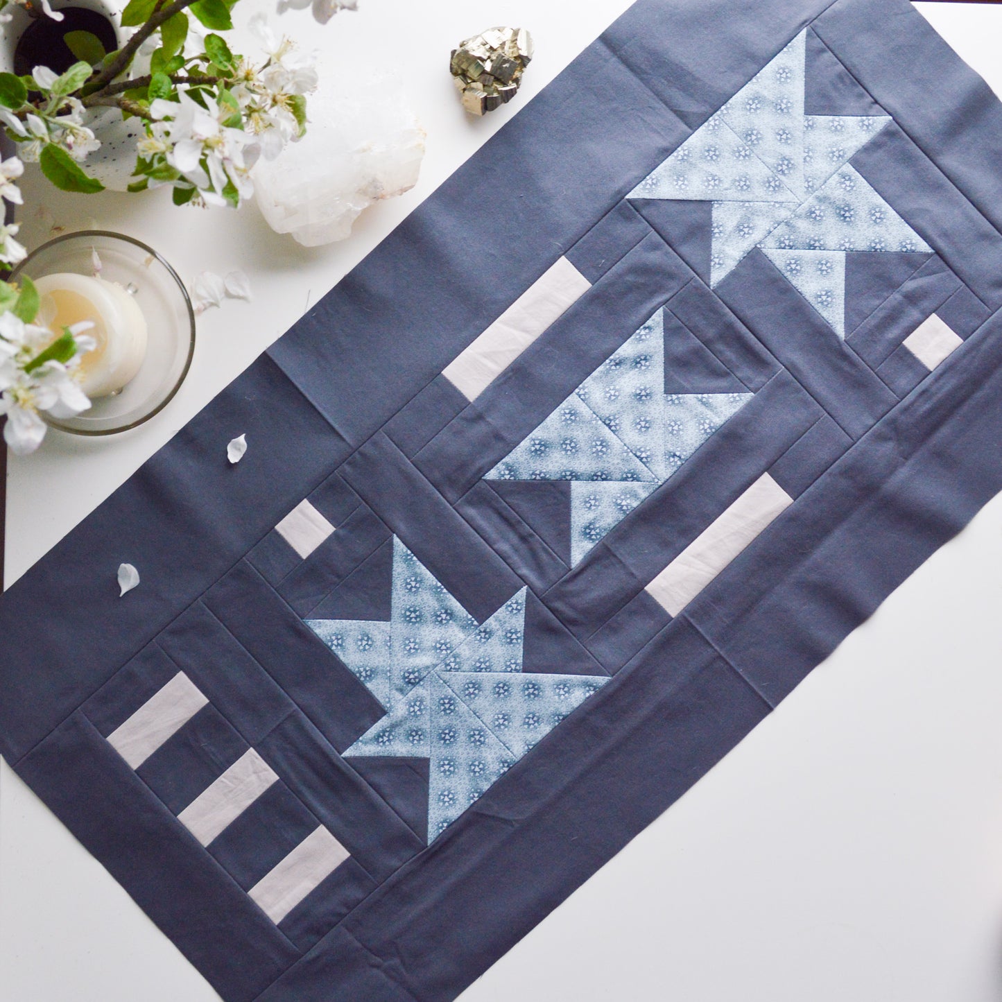 Comet Kin | PDF Download Mini Quilt Pattern