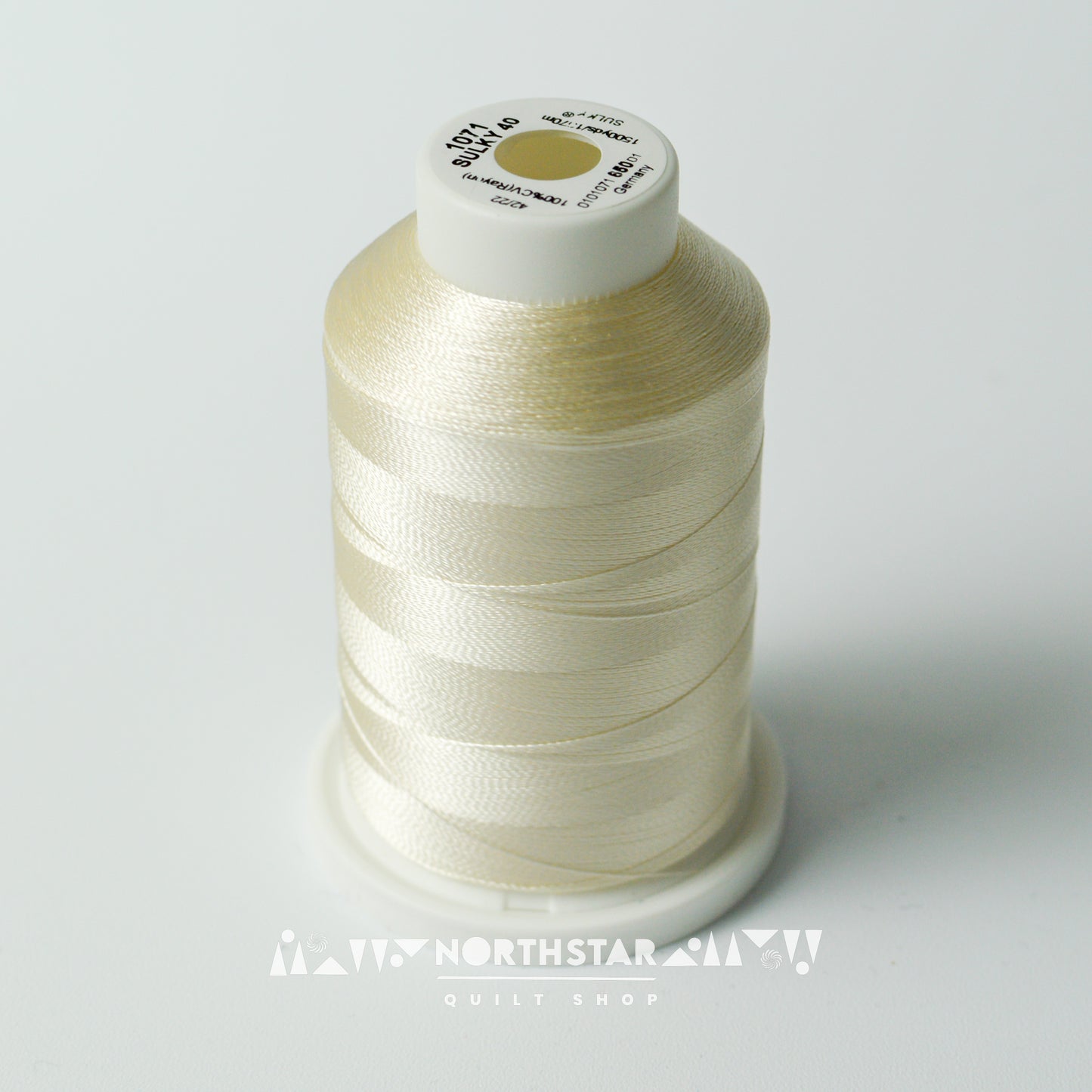 Rayon Thread 2-ply 40wt 268d 1500yds Cream