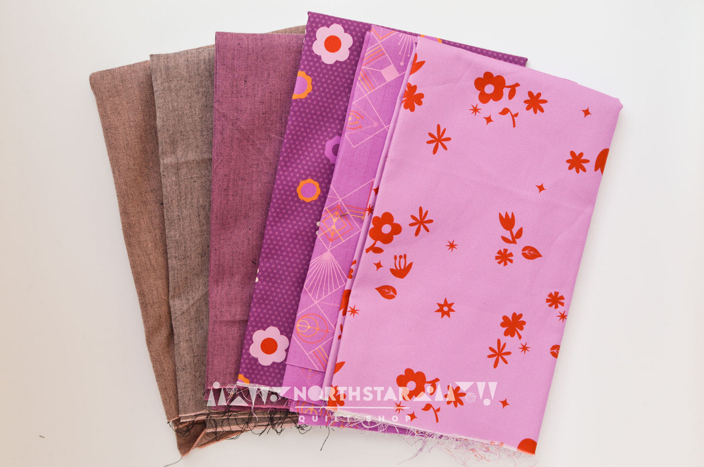 Beautiful Pinks & Fuchsias Bundle | North Star Quilt Shop Curated Cotton Quilting Bundle