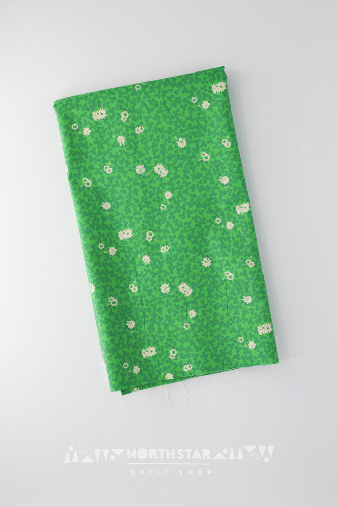 Clover in Fern Green | Wax and Wane Studio Quilting Cotton Yardage