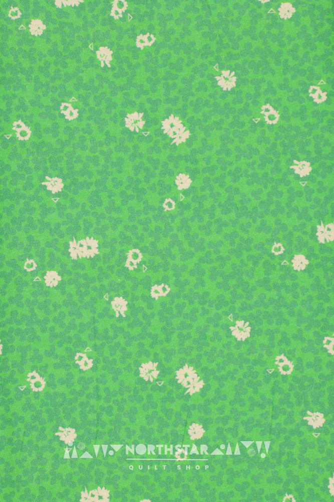 Clover in Fern Green | Wax and Wane Studio Quilting Cotton Yardage